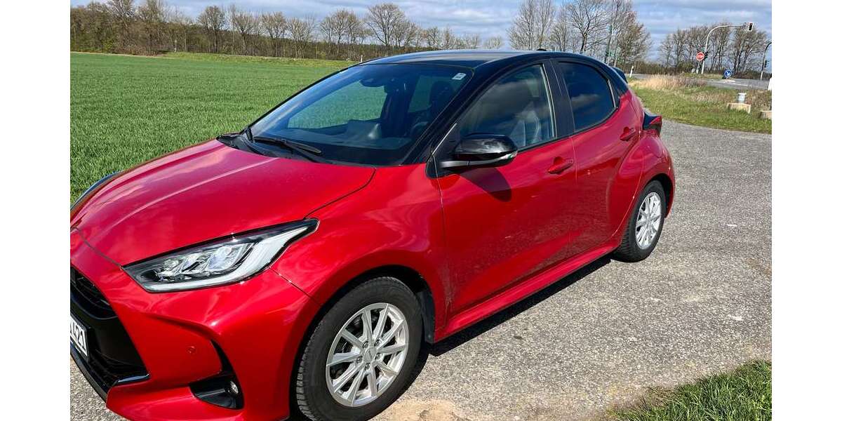 Toyota Yaris 26.806 km 19.200 &euro; Dietzenbach, Kreisstadt 63128