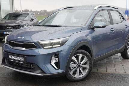 Kia Stonic 2.990 km 23.549 € Aschaffenburg 63741
