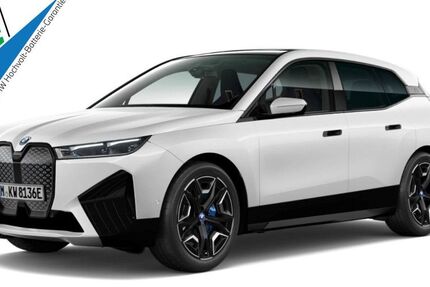 BMW iX 12.882 km 50.890 € Kronberg 61476