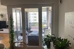 Schönes Zimmer in Berufstätigen-WG
