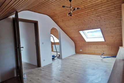 Gemütliche Dachgeschosswohnung mit Blick auf die Weinberge zimmer