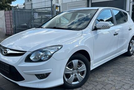 Hyundai i30 149.830 km 4.499 &euro; Hanau 63456