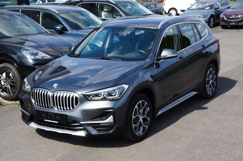 X1