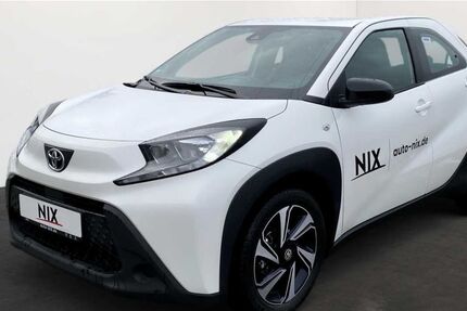 Toyota Aygo (X) 4.000 km 18.230 &euro; Eschborn 65760