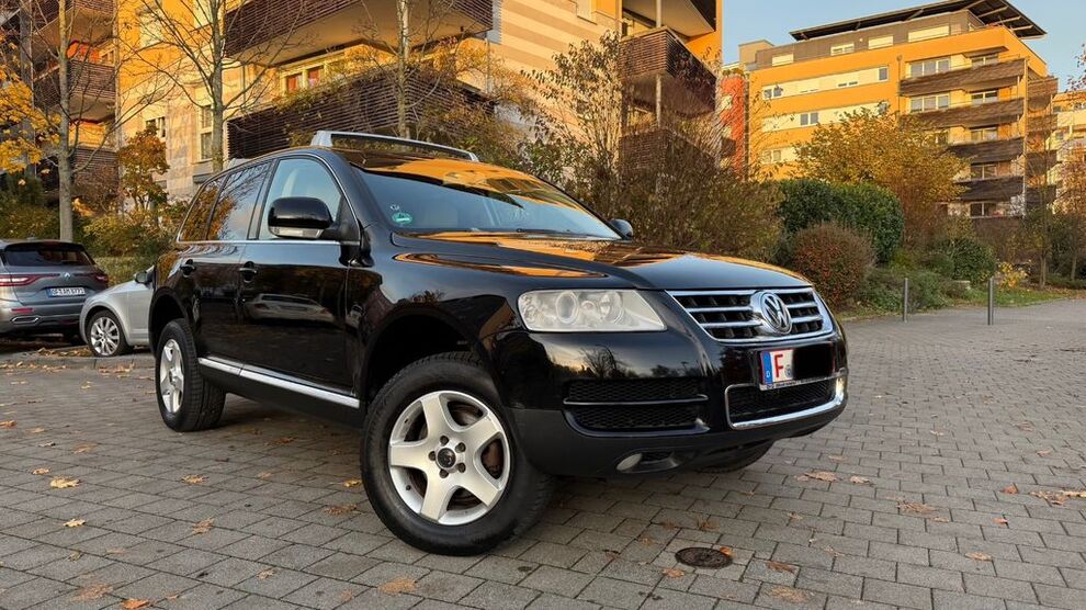 VW Touareg 214.394 km 4.390 € Frankfurt am Main 60486
