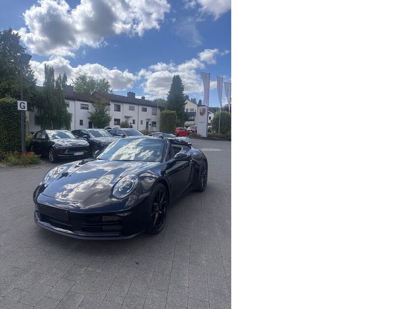 992