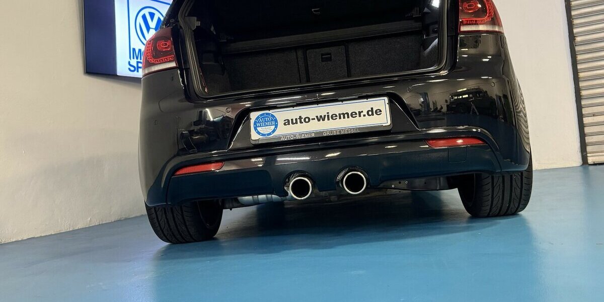 VW Golf R 4Motion 6-Gang /Leder/ 19´´/Xenon/HG-M 247.000 km 13.400 &euro; Dreieich 63303