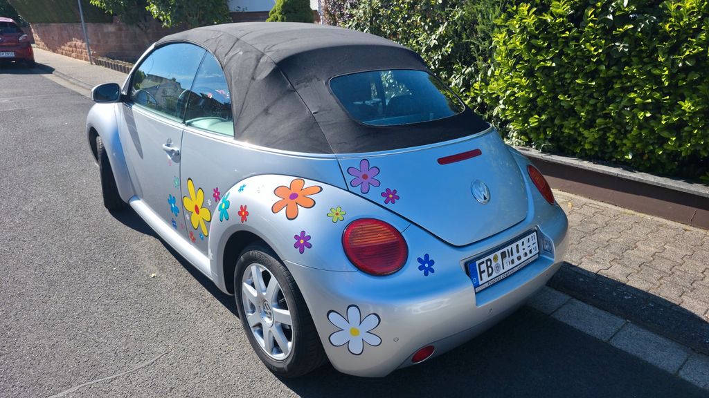 VW New Beetle 125.000 km 3.800 &euro; Limeshaiin 63694
