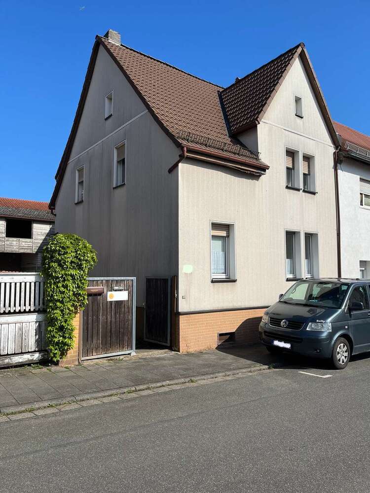 Haus zum Kaufen in Roßdorf 329.000 € 110 m²