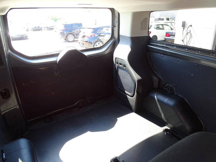 Ford Transit Custom 2,0l TDCi 320 L2 Trend Klimaauto., 119.086 km 23.890 € Rodgau 63110