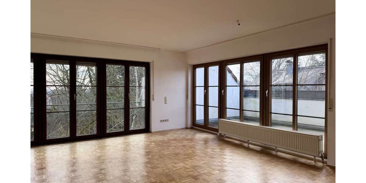 Etagenwohnung Steinbach - 6 Zimmer, 153 m&sup2;, 1.550&euro; | Angebot:26189849