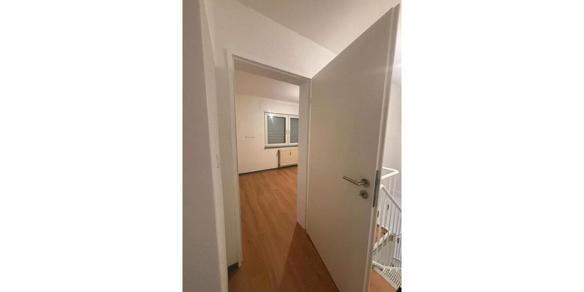 Etagenwohnung Karben - 4 Zimmer, 70 m&sup2;, 850&euro; | Angebot:26192148