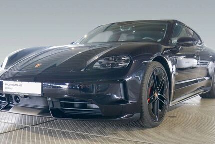 Porsche Taycan 9.900 km 118.880 &euro; Frankfurt 60314
