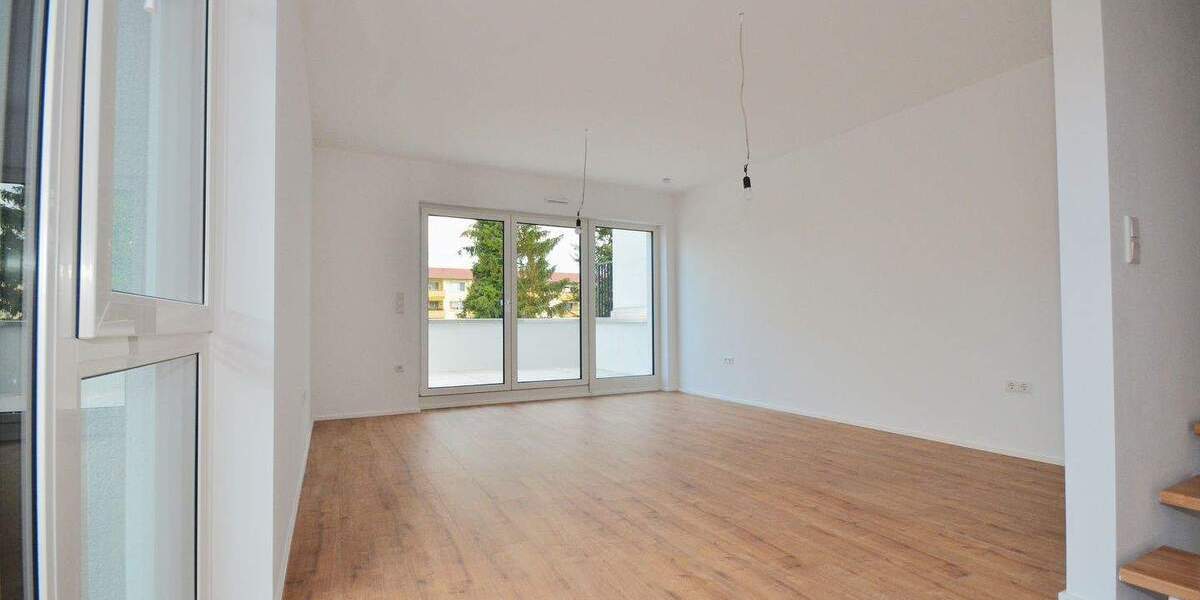 Urbaner Rückzugsort im Stadthaus: Wohnen mit Stil und Effizienz in Neu-Isenburg 5 zimmer