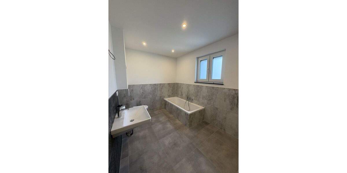 NEUBAU Doppelhaushälfte - Optimal für Arbeiten & Wohnen unter einem Dach (Erstbezug) 7 zimmer