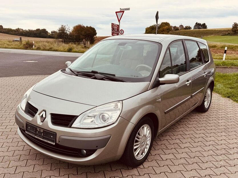 Renault Scenic 179.900 km 2.450 € Nidderau 61130
