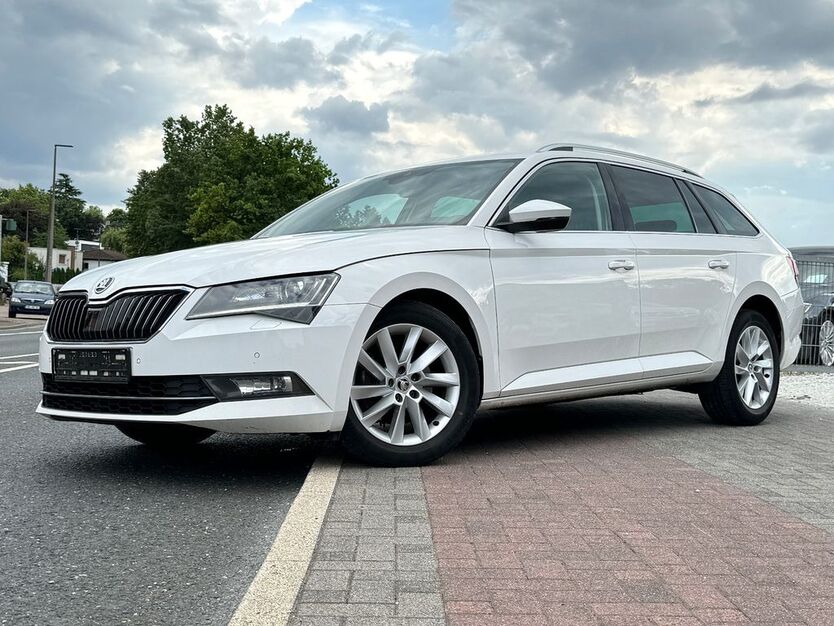 Skoda Superb 293.000 km 13.900 € Bad Homburg 61350