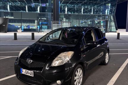 Toyota Yaris 155.000 km 4.000 &euro; Frankfurt am Main 60386