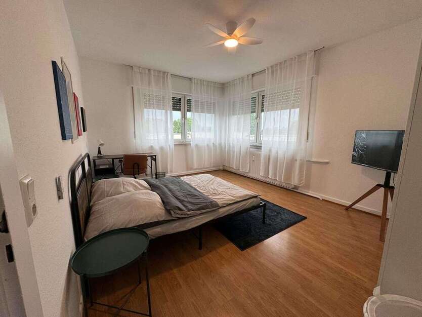 WG-Zimmer in Frankfurt am Main 849 € 21 m² zimmer