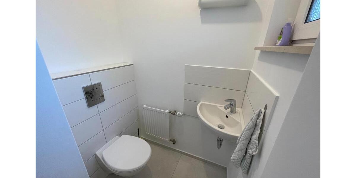 Doppelhaushälfte Hattersheim am Main - 5 Zimmer, 121 m&sup2;, 2.250&euro; | Angebot:26267906