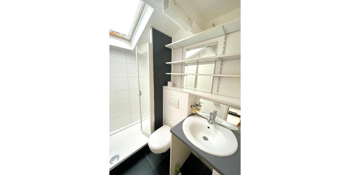 Dachgeschoßwohnung Darmstadt Bessungen - 3 Zimmer, 42 m&sup2;, 256.000&euro; | Angebot:25959136