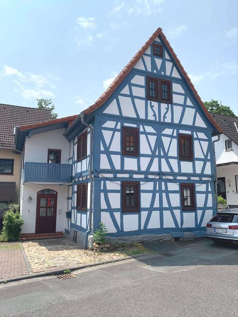 Haus zum Kaufen in Friedrichsdorf 499.000 € 231.62 m² 8 zimmer