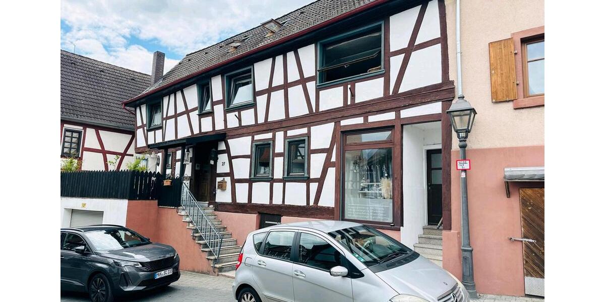 Einfamilienhaus Nidderau - 7.5 Zimmer, 180 m&sup2;, 330.000&euro; | Angebot:25253165