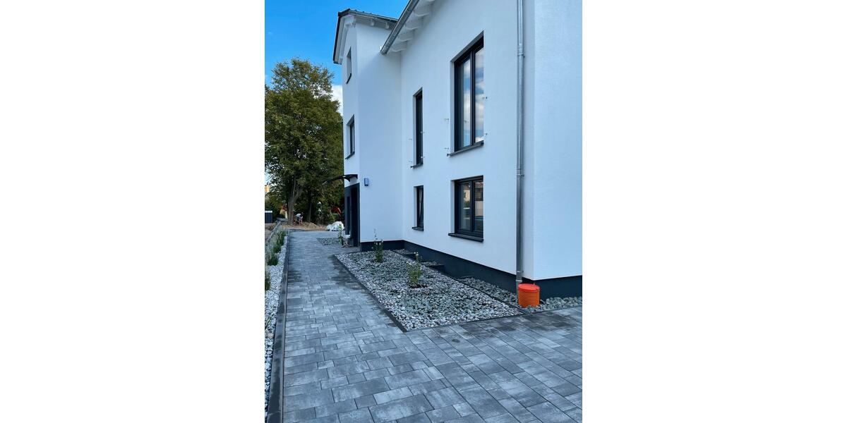 *Rosbach* Exklusive&Luxuriöse 2-Zi-Gartenwohnung**KfW-Effizienz** 2 zimmer