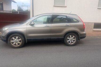 Honda CR-V 271.000 km 3.500 &euro; Rüsselsheim 65428