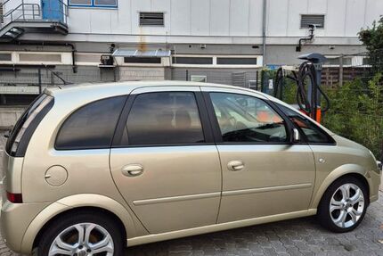 Opel Meriva 192.000 km 3.900 € Rüsselsheim 65428