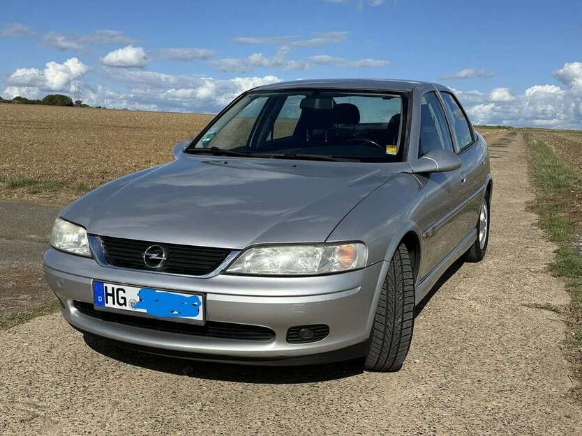 Opel Vectra 129.300 km 3.150 € Bad Homburg 61352