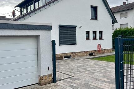 Haus Hattersheim am Main - 6 Zimmer, 232 m&sup2;, 940.000&euro; | Angebot:26765130