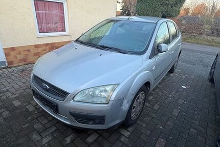 Ford Focus 234.000 km 950 &euro; Schaafheim 64850