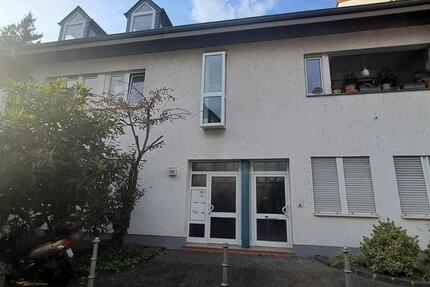 Gepflegte 2-Zi ETW in Hanau beim Schloss Philippsruhe mit Carport 2 zimmer