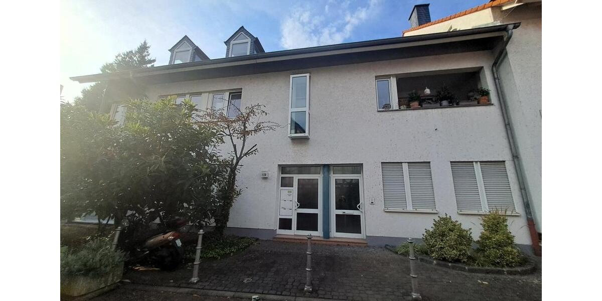 Gepflegte 2-Zi ETW in Hanau beim Schloss Philippsruhe mit Carport 2 zimmer