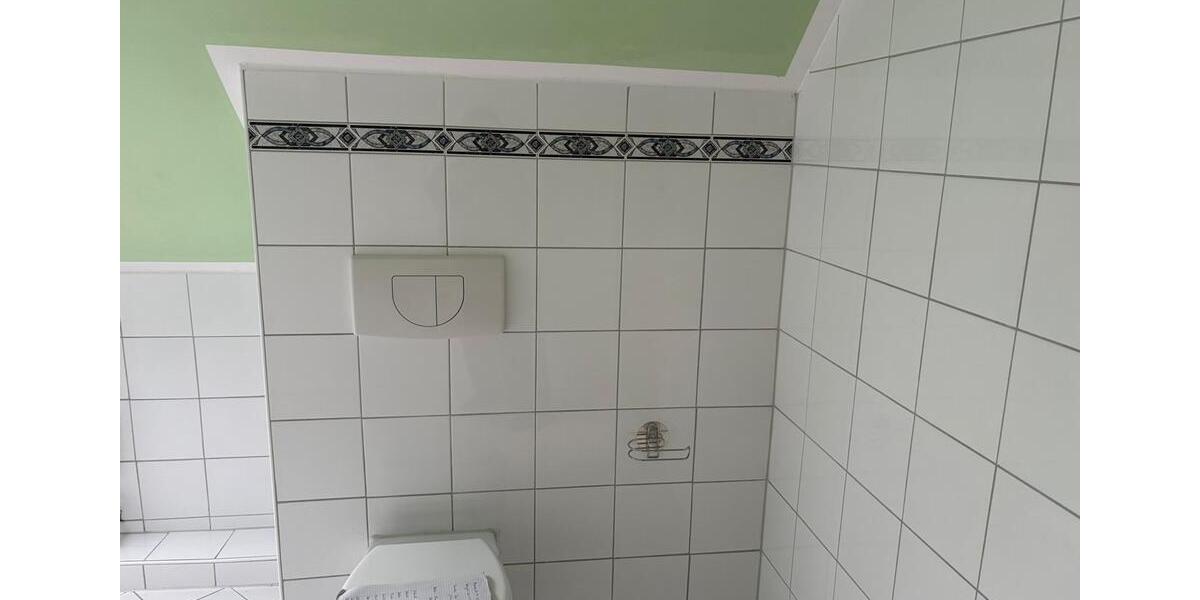 2 Zimmer-Dachgeschosswohnung in Frankfurt Fechenheim 2 zimmer