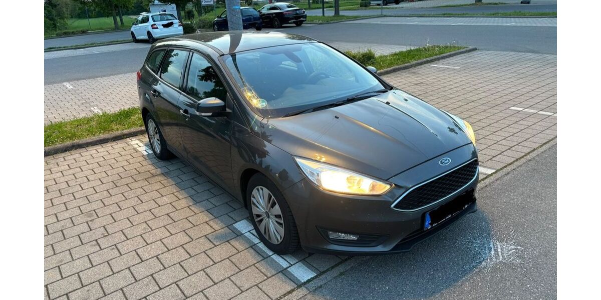 Ford Focus 222.222 km 6.200 &euro; Rodgau 63110