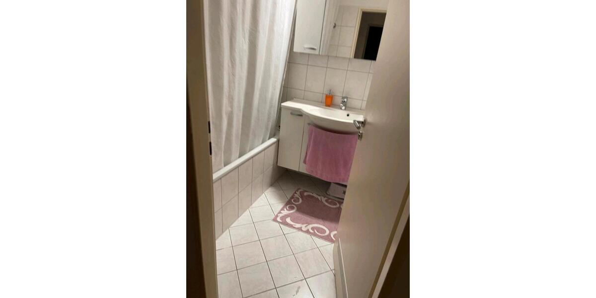 Etagenwohnung Hanau Großauheim - 4 Zimmer, 87 m&sup2;, 285.000&euro; | Angebot:26932682
