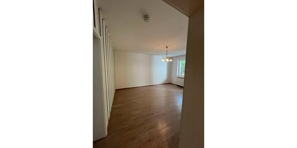 Etagenwohnung Bad Homburg vor der Höhe Gonzenheim - 3 Zimmer, 69 m&sup2;, 299.000&euro; | Angebot:27461366
