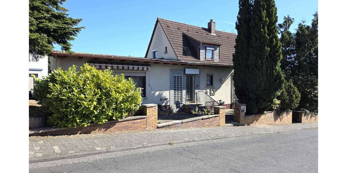 Einfamilienhaus Roßdorf - 5 Zimmer, 204 m&sup2;, 550.000&euro; | Angebot:26750959