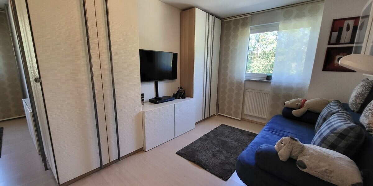 Eck-Haus im Haus mit Garten in toller Lage von Hanau - Maisonettenwohnung Hanau | Angebot:26924458