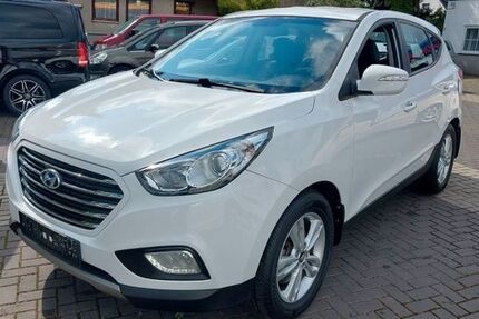 Hyundai TUCSON 21.000 km 9.900 € Frankfurt 60388