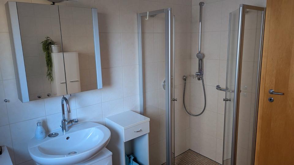 Erdgeschoßwohnung Offenbach am Main Bieber - 2 Zimmer, 82 m&sup2;, 1.300&euro; | Angebot:26262333