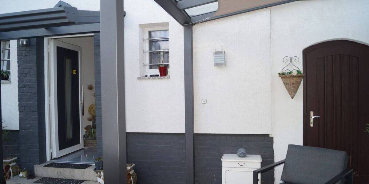 Einfamilienhaus Groß Gerau Groß-Gerau - 8 Zimmer, 193 m&sup2;, 777.000&euro; | Angebot:25814981