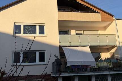 Haus zum Kaufen in Egelsbach 1.300.000 € 602.85 m² 21 zimmer