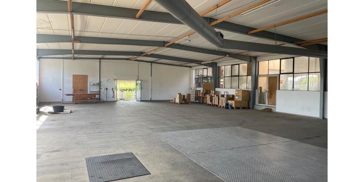 Lagerhalle im Raum Aschaffenburg zimmer