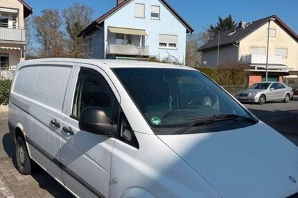 Mercedes-Benz Vito 409.000 km 2.000 &euro; Rüsselsheim 65428