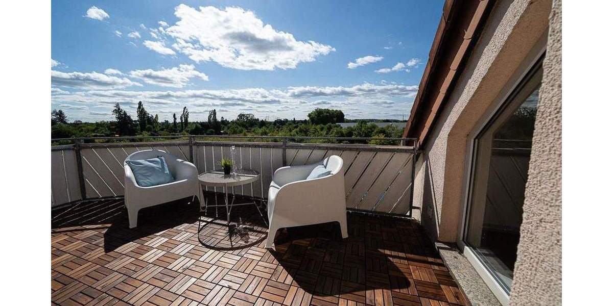 RUHIGES WOHNEN MIT BLICK INS GRÜNE**SCHMUCKSTÜCK IN OFFENBACH BÜRGEL**SOFORT BEZUGSFREI 3 zimmer