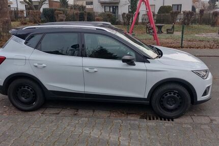 Seat Arona 65.000 km 16.000 &euro; Oberursel 61440