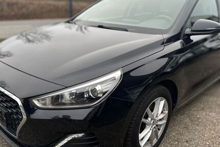 Hyundai i30 164.000 km 9.750 &euro; Friedberg 61169